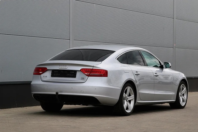 Audi A5 cena 55990 przebieg: 159980, rok produkcji 2011 z Szczawnica małe 562
